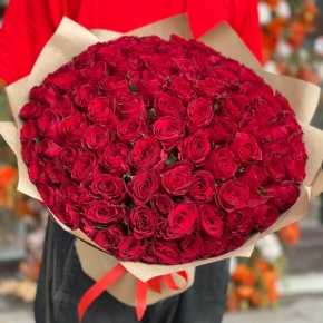 Букет 101 красная роза Кения (50 см) в Протвино