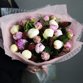 Букет "Чупа чупс" из 23 пионов в Протвино