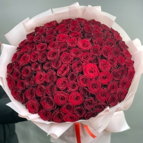 Букет "Париж" из 101 красной розы (60 см) в Протвино
