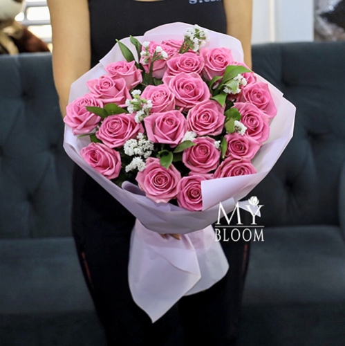 Букет из 21 розовой розы Аква (50 см) в Протвино